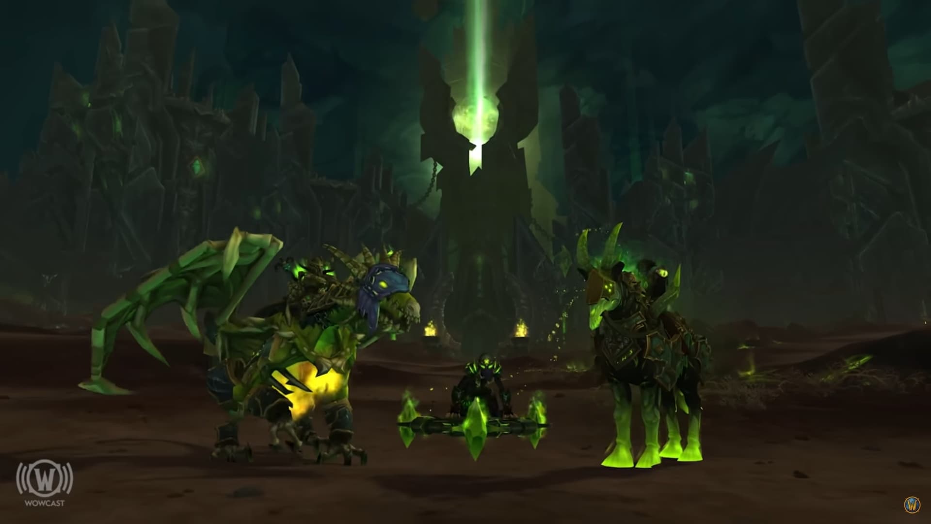 Timerunners regrouping outside Timeworn Keystone portals in Legion Remix